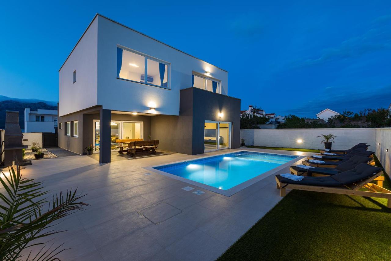 Luxury Villa Noemi Razanac Luaran gambar