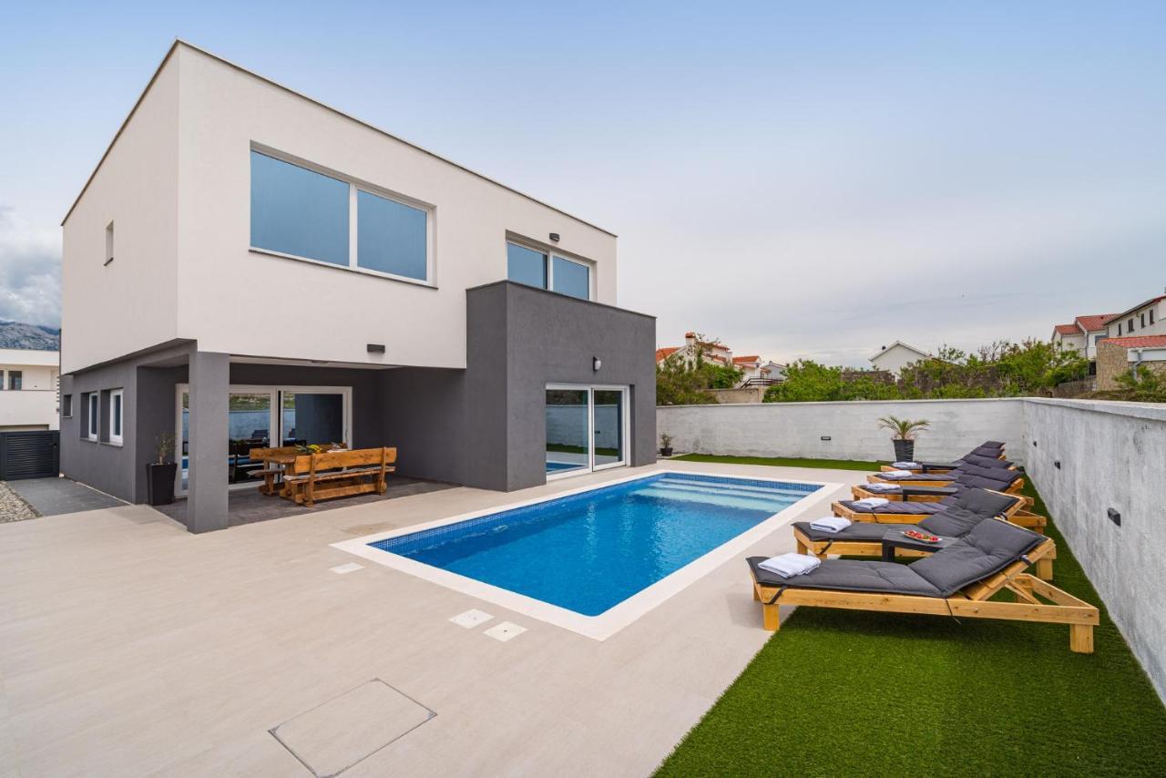 Luxury Villa Noemi Razanac Luaran gambar