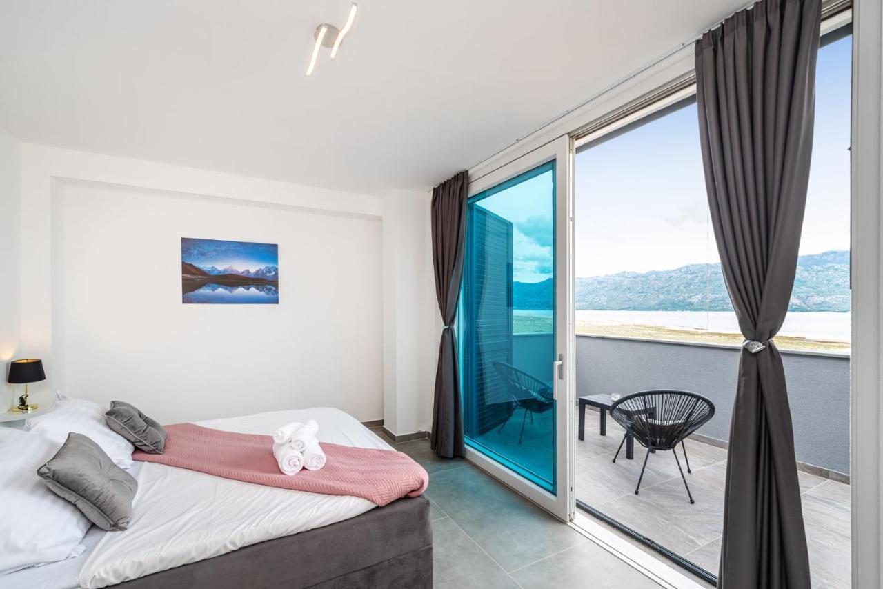 Luxury Villa Noemi Razanac Luaran gambar